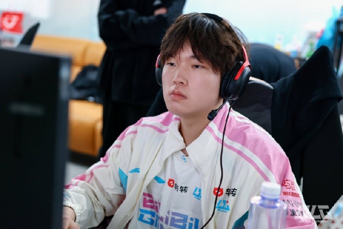 BLG发布EWC预选赛赛前返图：最近赛程有些密集，大家辛苦了