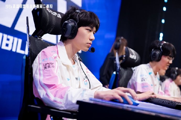 LPL分享BLG赛后返图：锐势破浪，勇砺锋芒